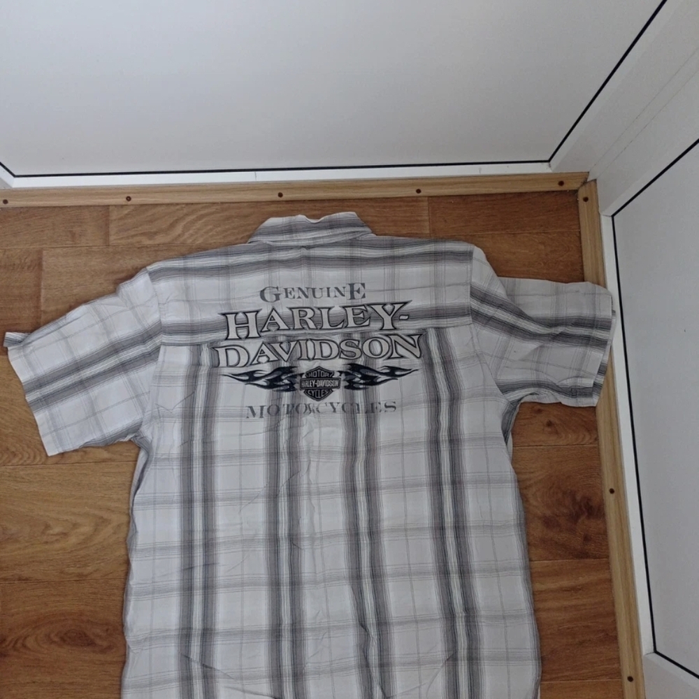 Harley-Davidson Men's Gray Plaid Short-Sleeve Shirt